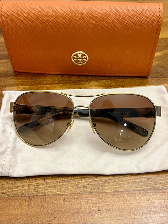 Tory Burch Gold Aviator Sunglasses with Orange Case